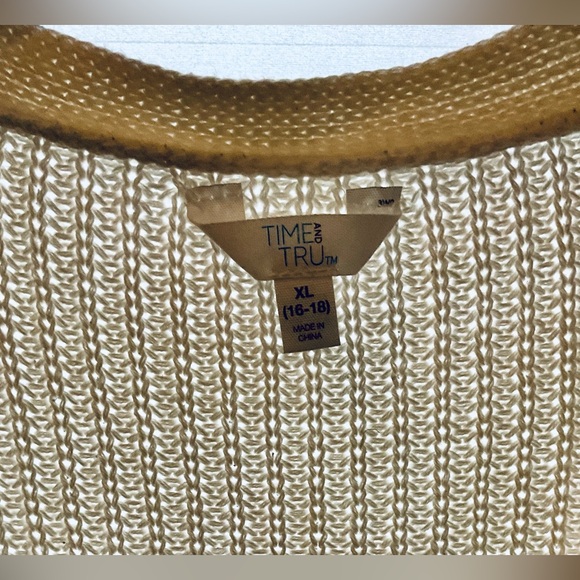 Time & Tru cardigan size XL 16-18. - Picture 4 of 4